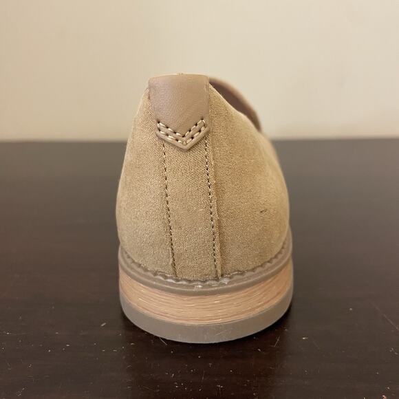 Dr. Scholl's Women's Jet Away Flat Loafer - Picture 6 of 7